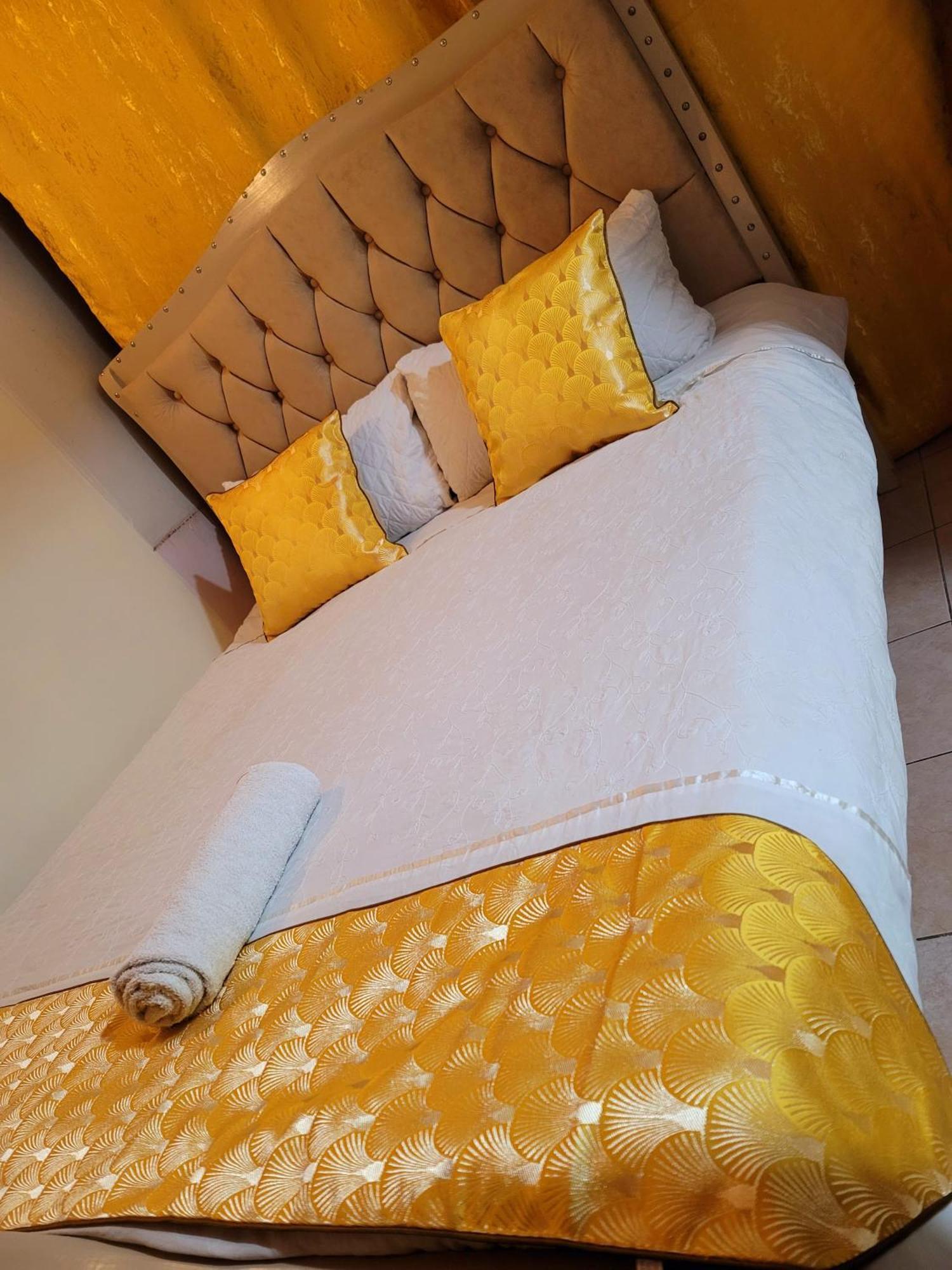 Sunrise Blue Moon B&B Nairobi Extérieur photo