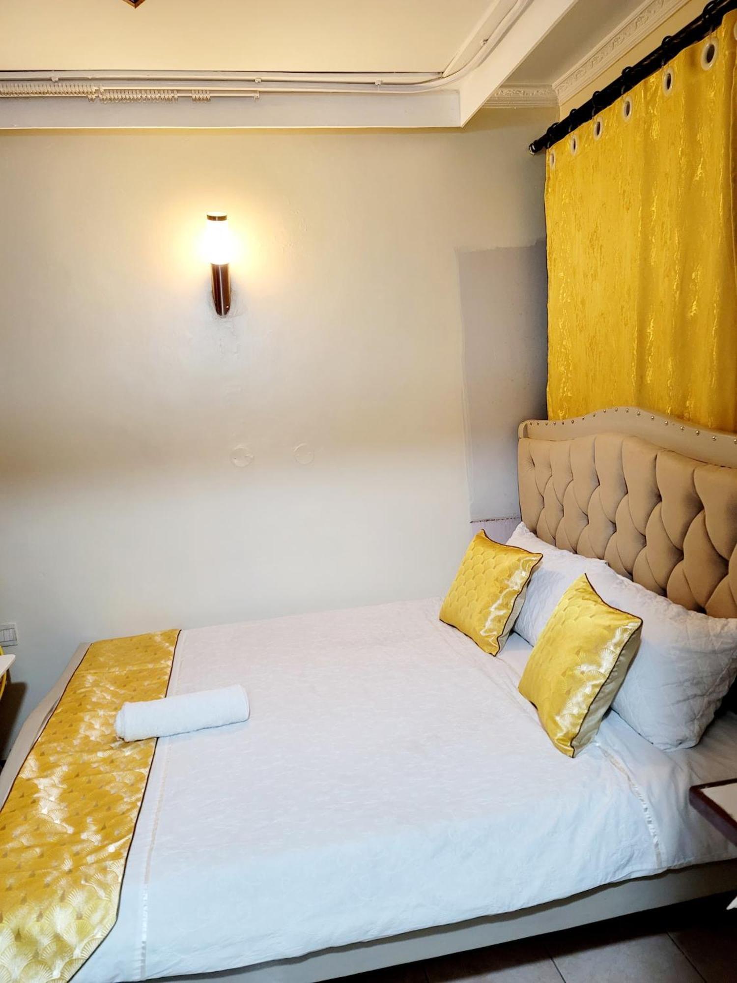 Sunrise Blue Moon B&B Nairobi Extérieur photo