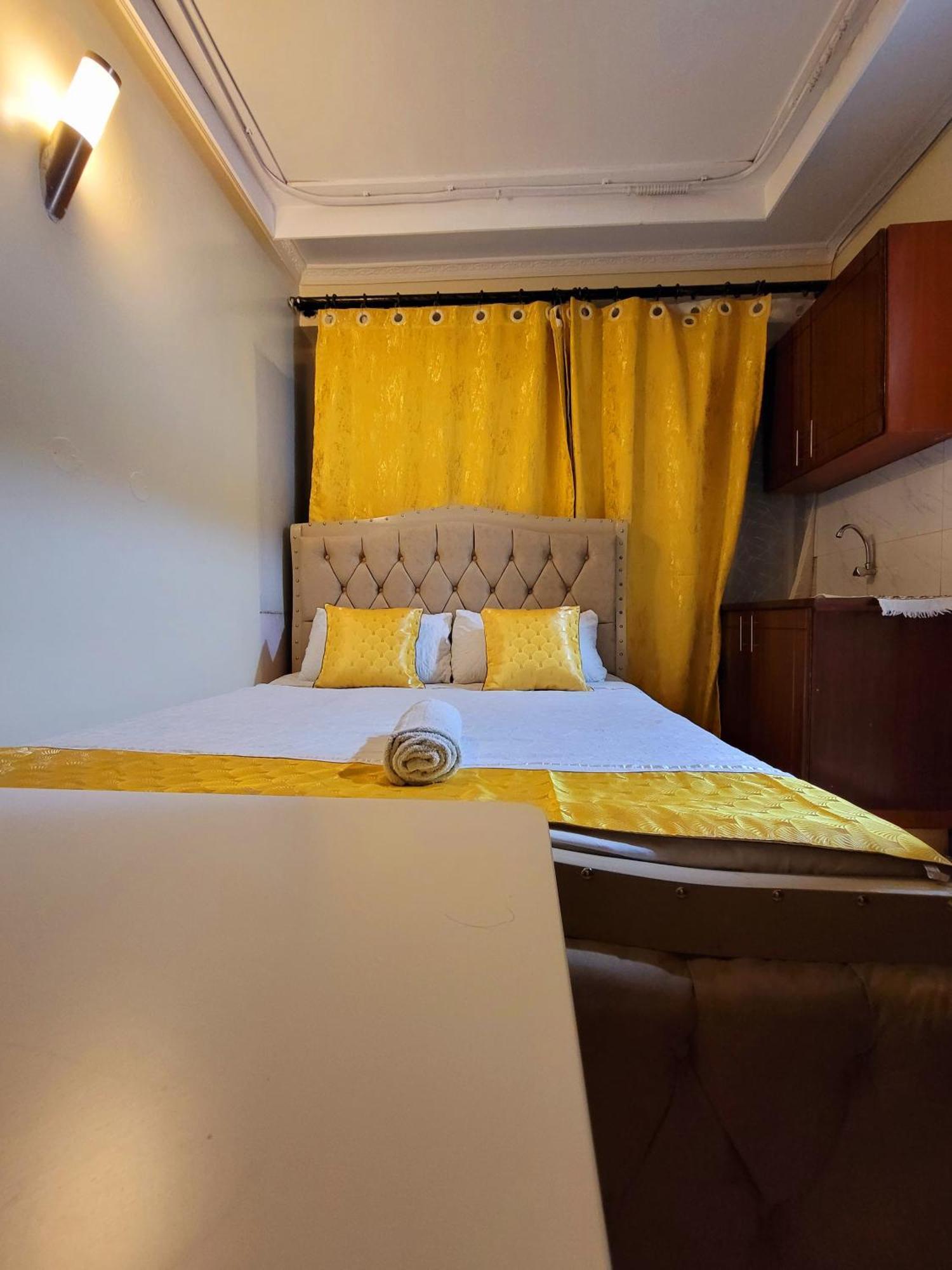 Sunrise Blue Moon B&B Nairobi Extérieur photo